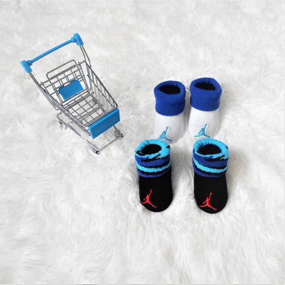 Nike Jordan Infant Booties 2 Pack Baby Newborn 0-6 Mo Blue Stripes - Picture 3 of 14